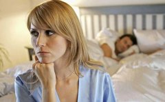 丈夫是否出軌？深圳偵探來(lái)揭秘真相